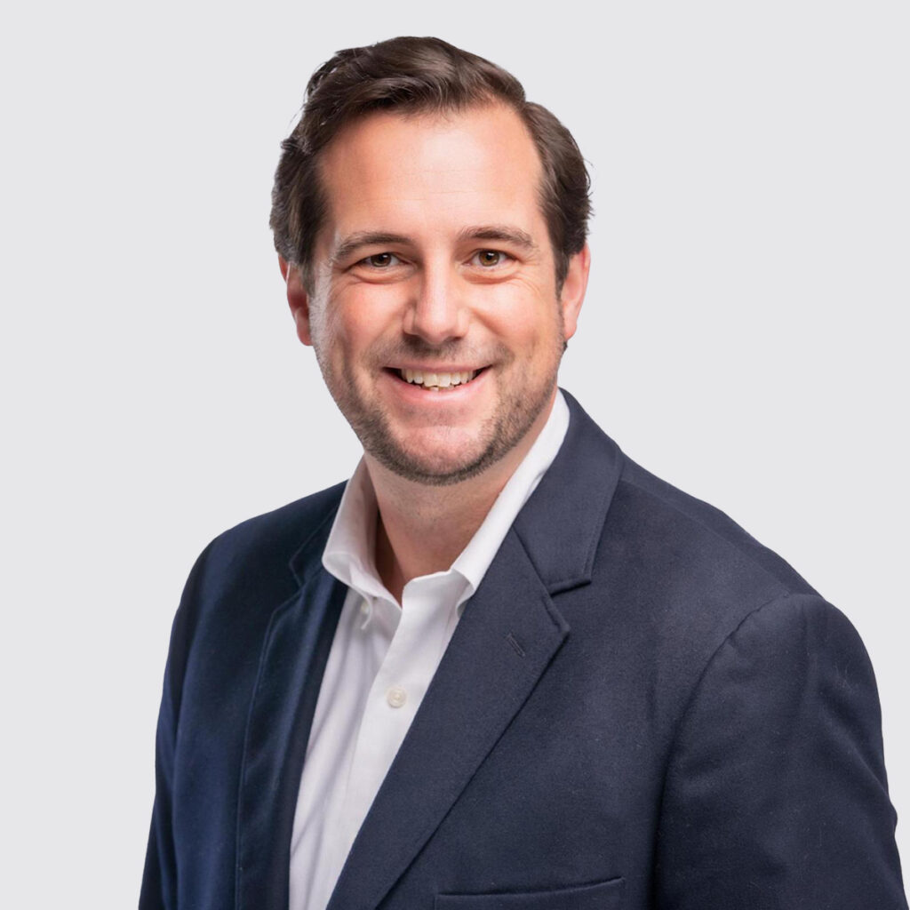 Dean Van Hollebeke ELT (1)